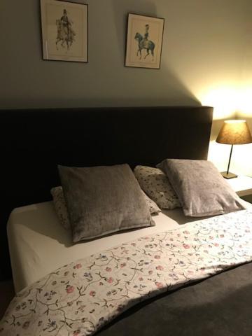 La Tete Ailleurs Hotell Durbuy Eksteriør bilde